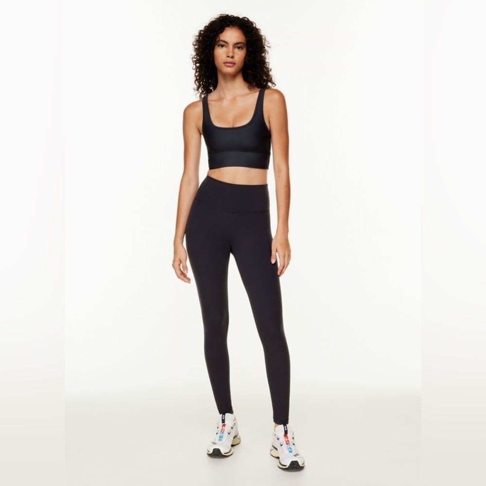 Aritzia  Golden  Hiking Legging